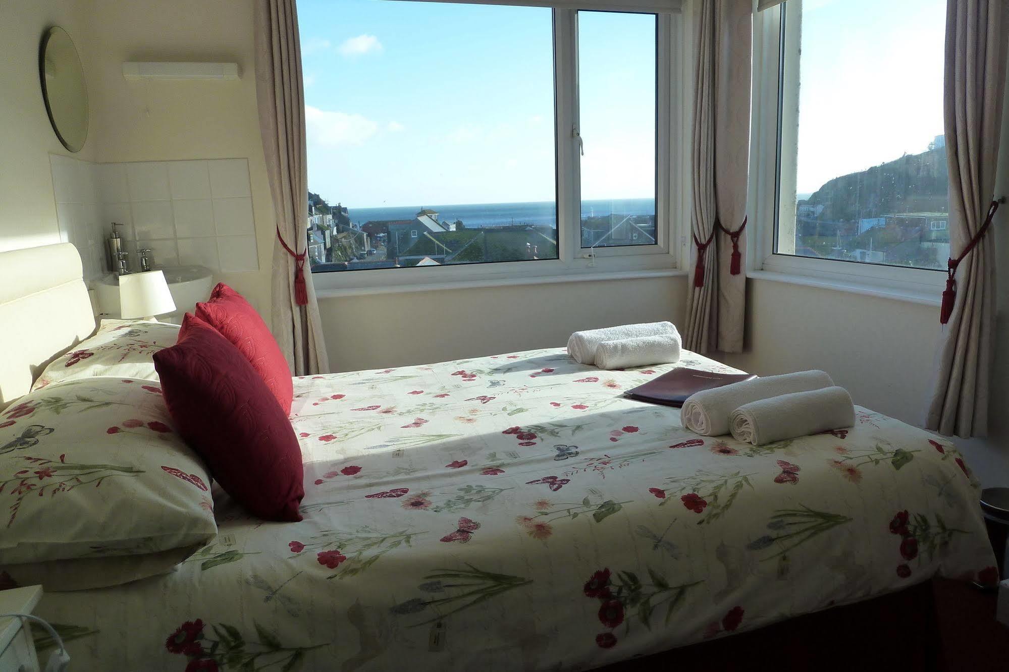 Buckingham House Bed & Breakfast Mevagissey Exterior photo